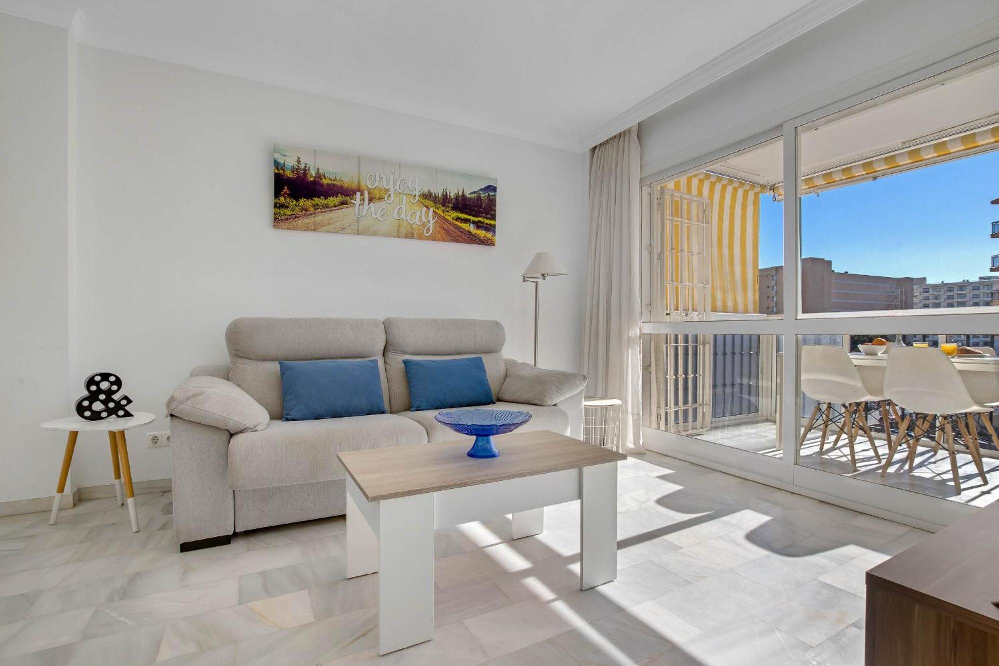 Erisa 68 By Ivi Real Estate Apartment Torremolinos Bagian luar foto